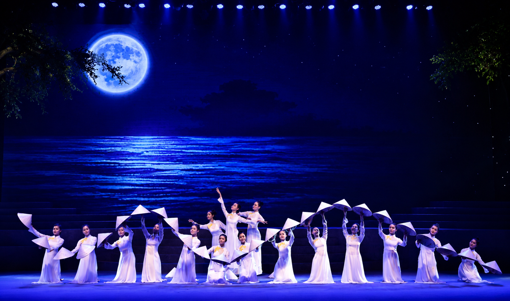 다낭 차밍쇼 티켓 (Danang Charming Show Tickets)